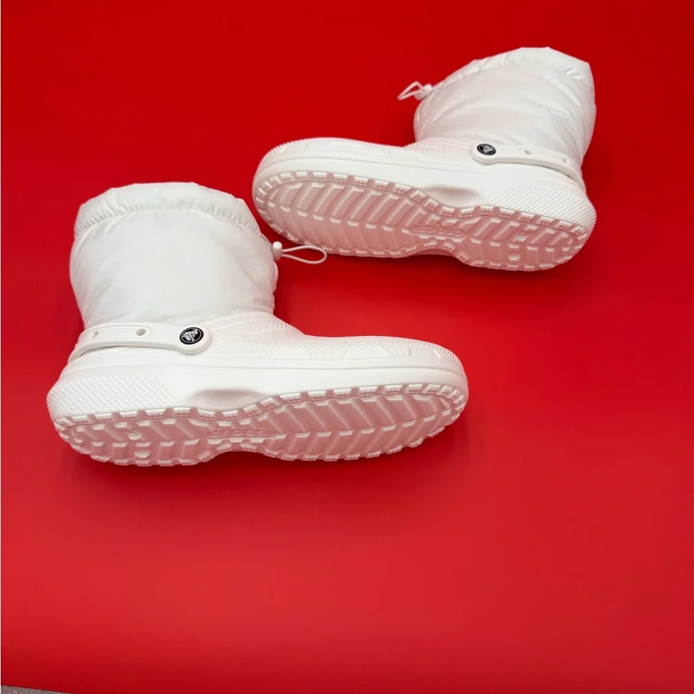 CROCS unisex white